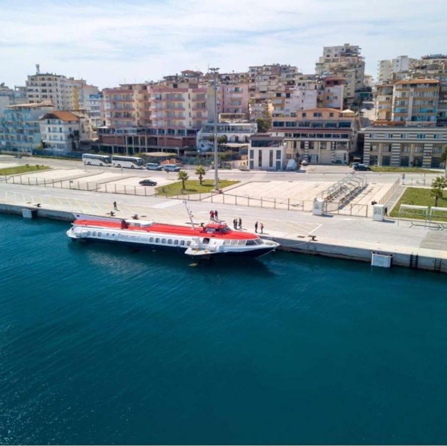 Edina By Hp Hotel Sarandë Buitenkant foto