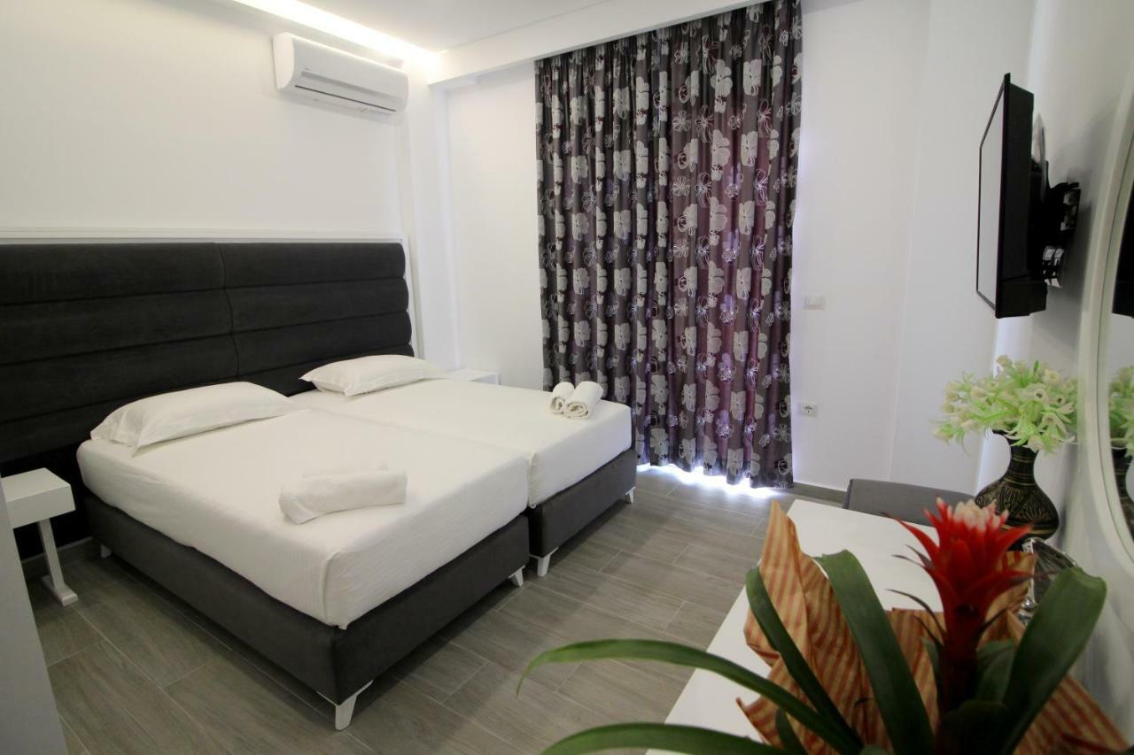 Edina By Hp Hotel Sarandë Buitenkant foto